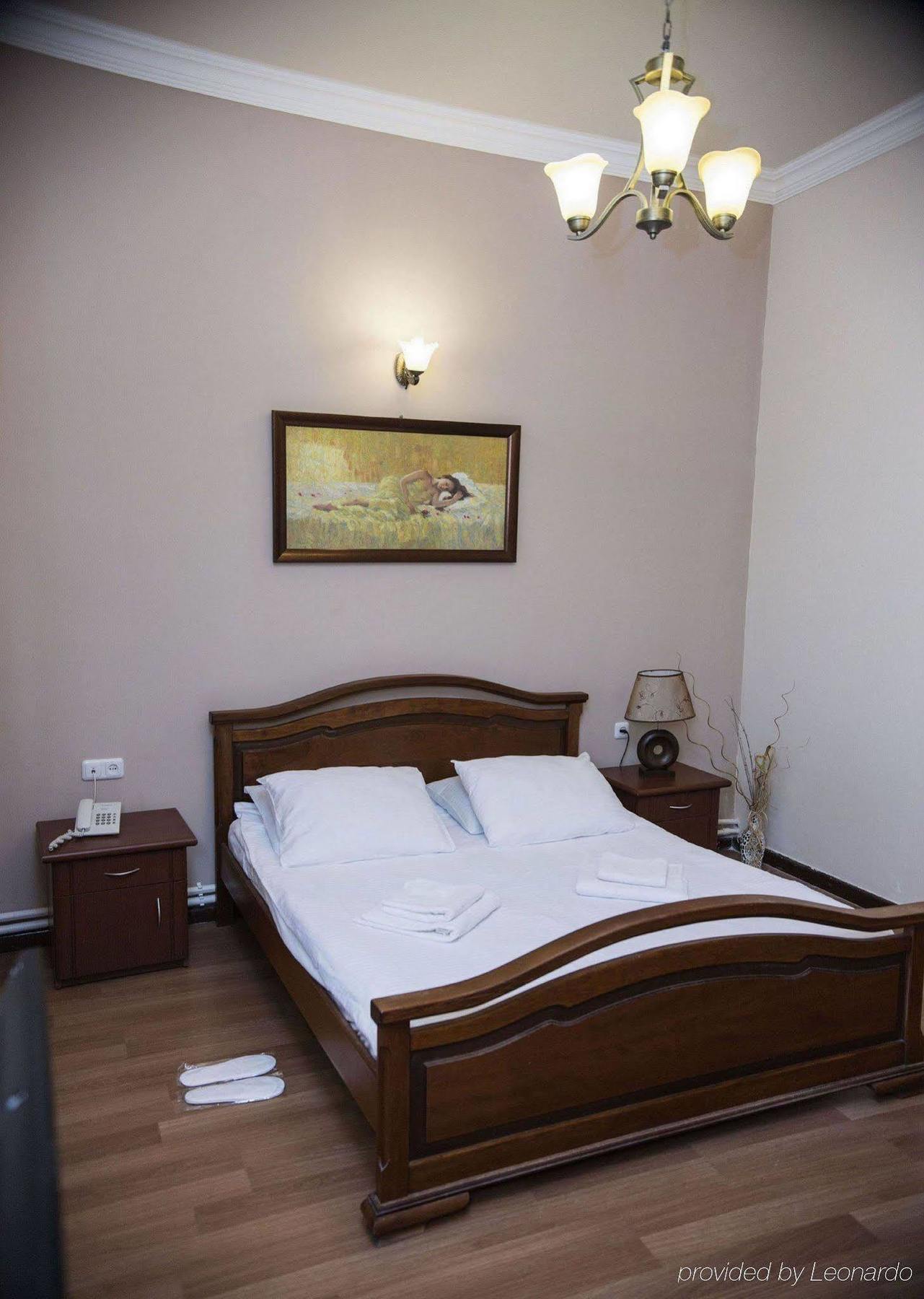 Hotel Capital